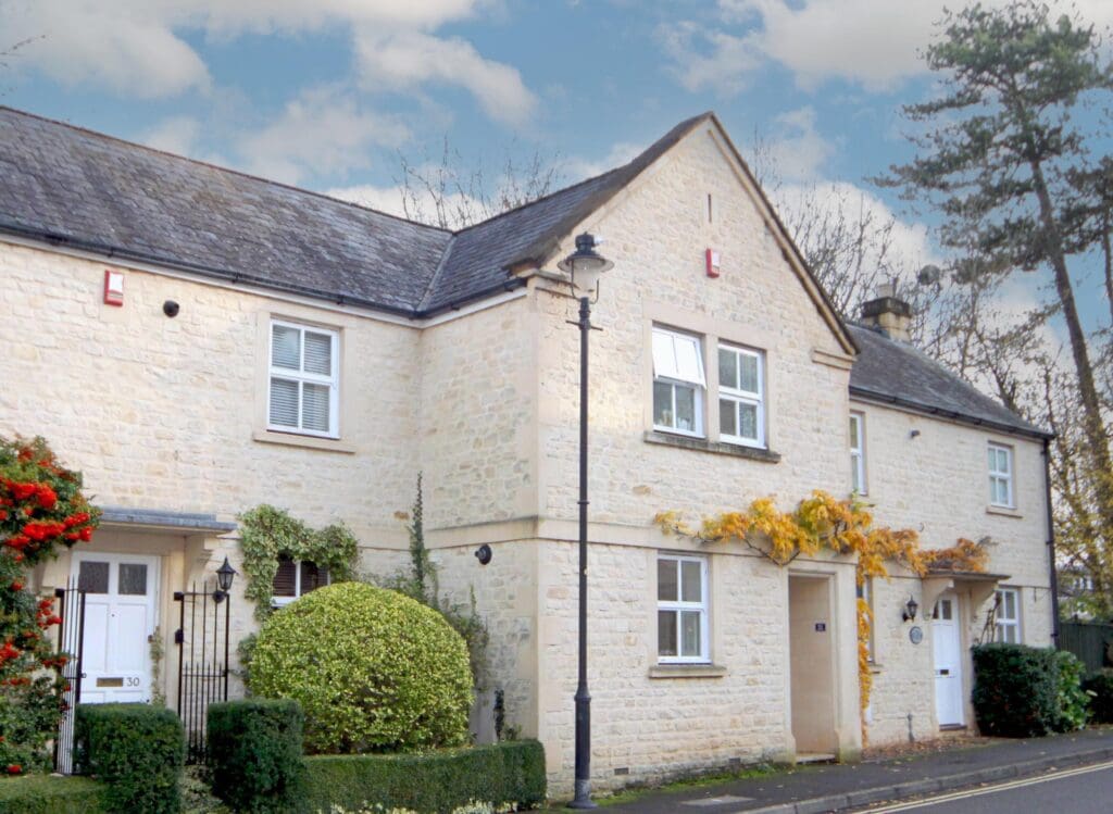 Housing Market 2024 UK's Path to Recovery & Growth